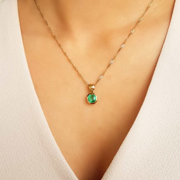 Vintage Emerald Necklace