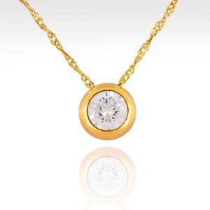 Solitaire gold necklace