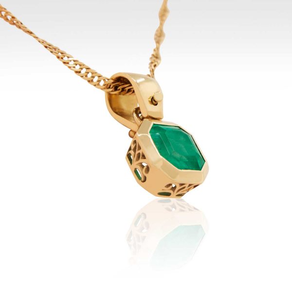 VINTAGE Emerald Jewelry